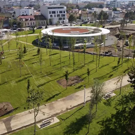 Amy Urban Retreat Withunderground Parking * Cluj-Napoca